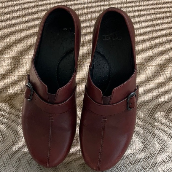 Dansko Loafers Brown Leather Upper Women Closed Toe Shoes Size 40 - Picture 5 of 13